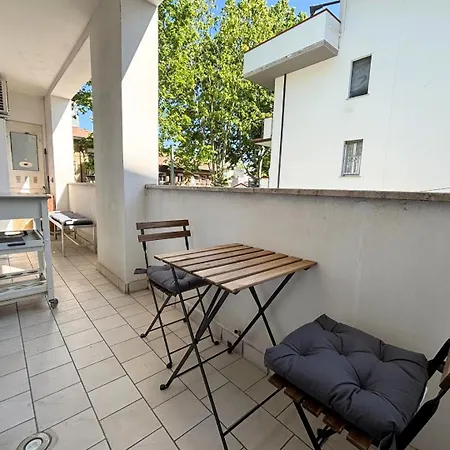 Apartmán Bilocale Centralissimo A Due Passi Dal Mare - Cn023 *