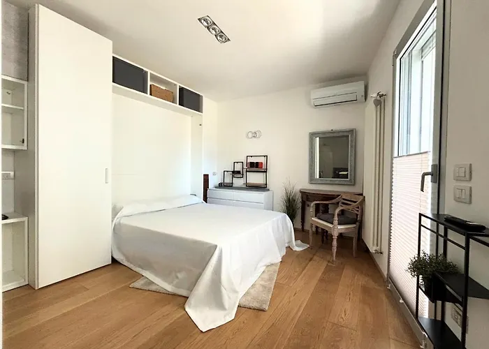 Appartement Bilocale Centralissimo A Due Passi Dal Mare - Cn023 *